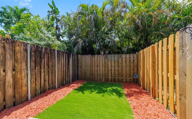 Details for 6131 42nd Ct, Davie, FL 33314