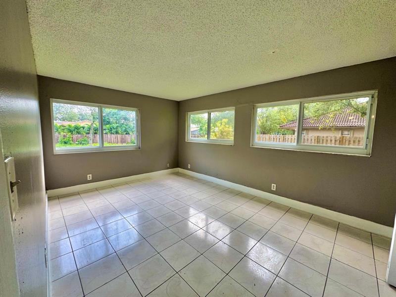 Image 6 of 18 For 3552 114th Ter