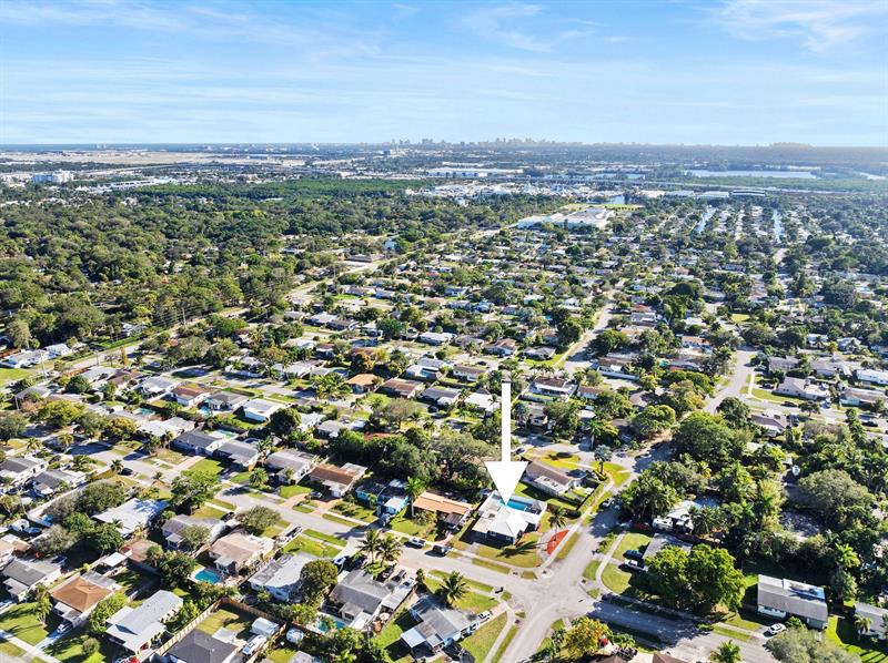 Image 44 of 45 For 1900 33rd Ave