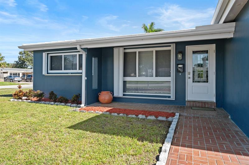 Image 9 of 45 For 1900 33rd Ave