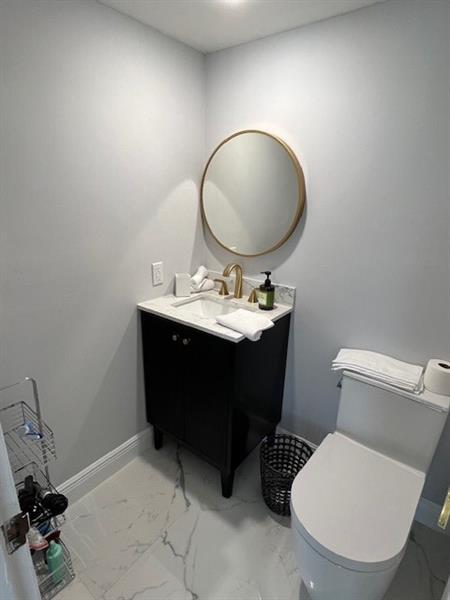 Image 8 of 9 For 405 Ocean Blvd  825