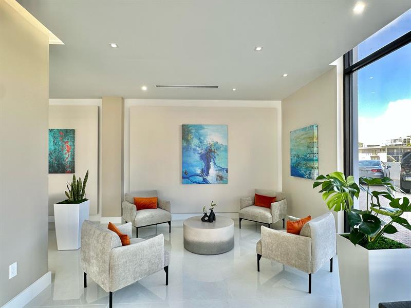 Image 34 of 45 For 2401 Ocean Drive  707