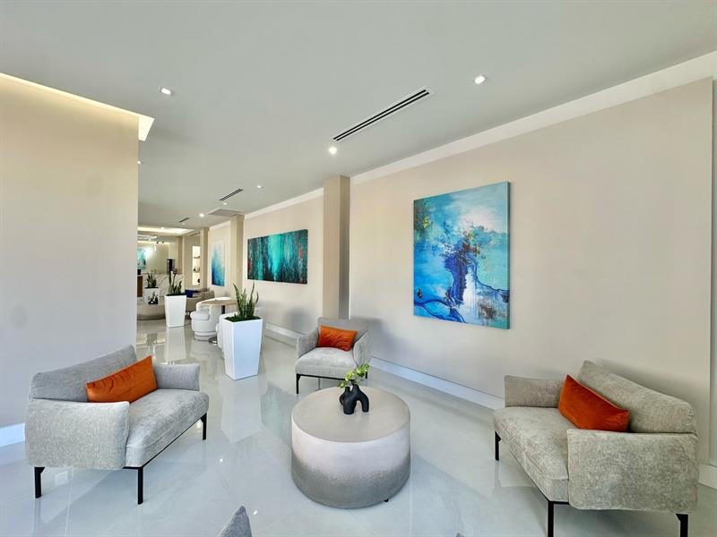 Image 7 of 45 For 2401 Ocean Drive  707