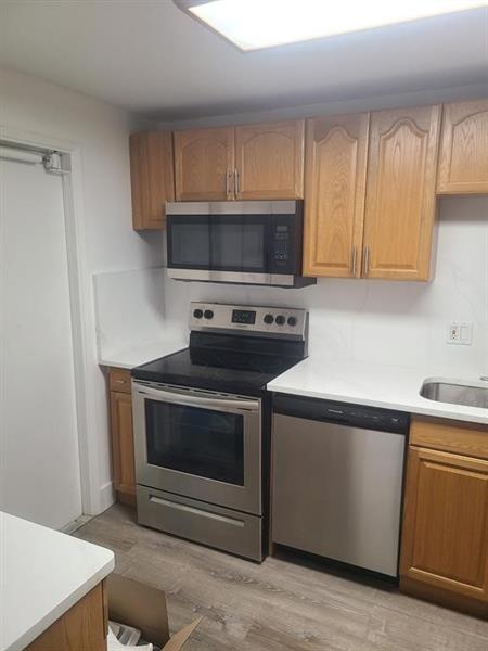 Image 3 of 18 For 2851 Palm Aire Dr  109
