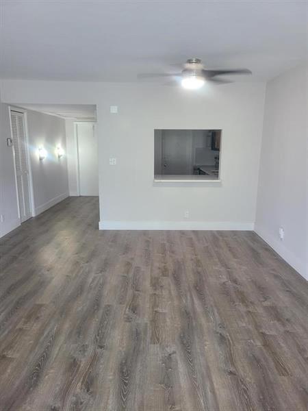 Image 5 of 18 For 2851 Palm Aire Dr  109
