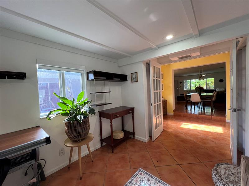 Image 12 of 35 For 1433 5th Ct  