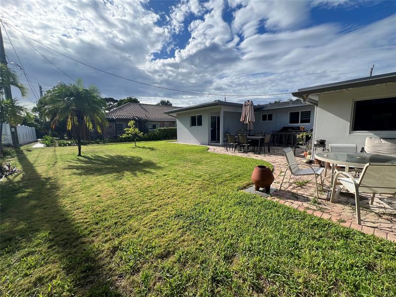 Image 30 of 35 For 1433 5th Ct  