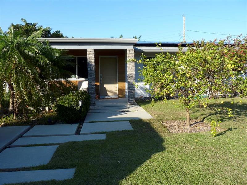 Image 4 of 35 For 1433 5th Ct  