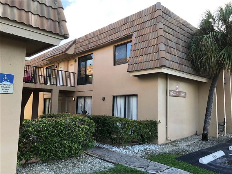 Image 3 of 15 For 10880 Royal Palm Blvd  10880