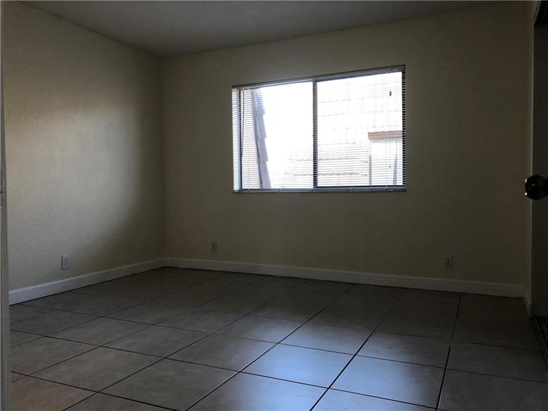 Image 7 of 15 For 10880 Royal Palm Blvd  10880