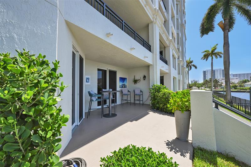 Image 45 of 52 For 2880 14th Street Cswy  108