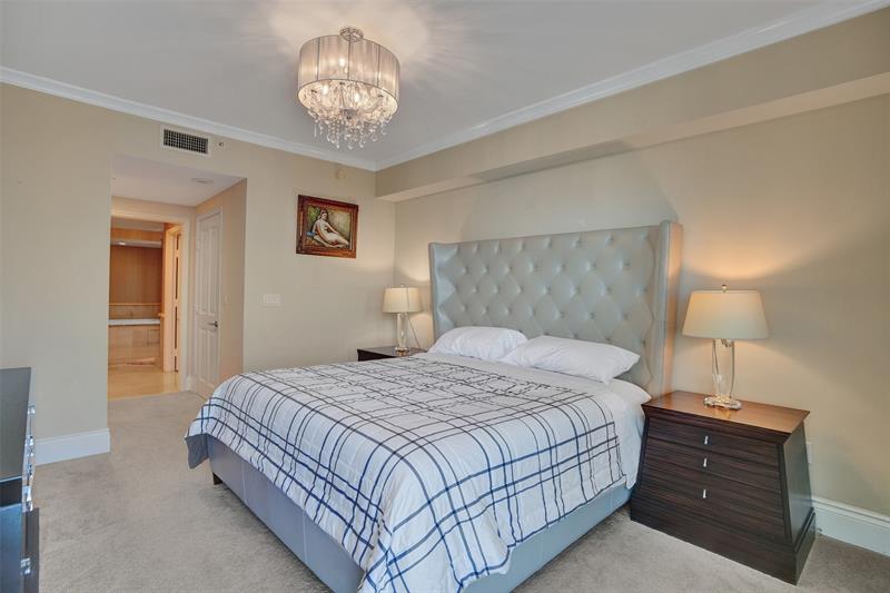 Image 25 of 65 For 17875 Collins Ave  3103