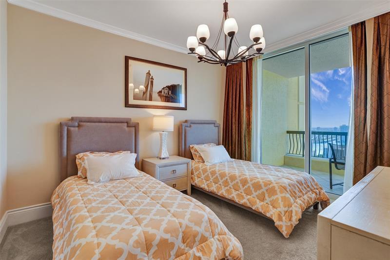 Image 40 of 65 For 17875 Collins Ave  3103