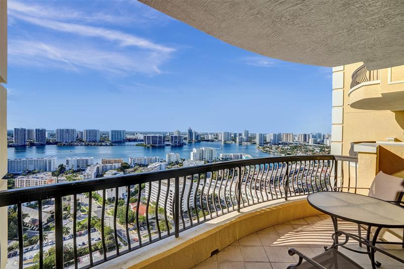Image 49 of 65 For 17875 Collins Ave  3103