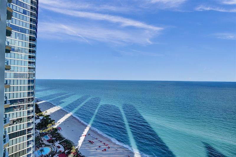Image 57 of 65 For 17875 Collins Ave  3103