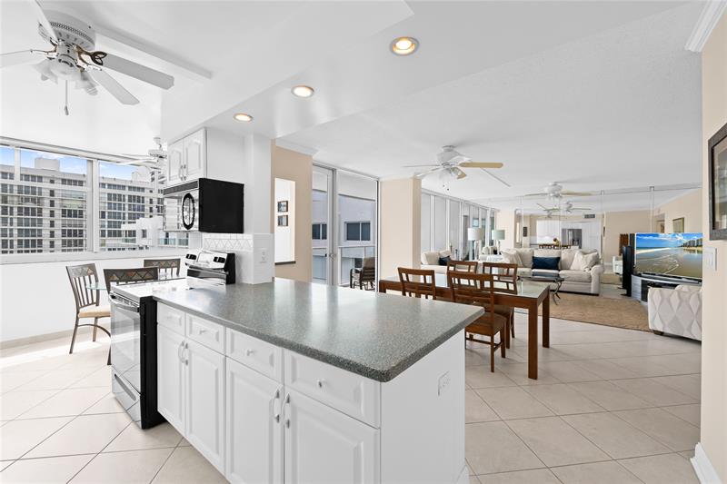 Image 11 of 26 For 4300 Ocean Blvd  Ph J