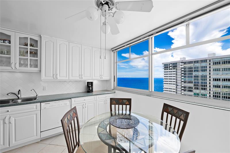 Image 17 of 26 For 4300 Ocean Blvd  Ph J