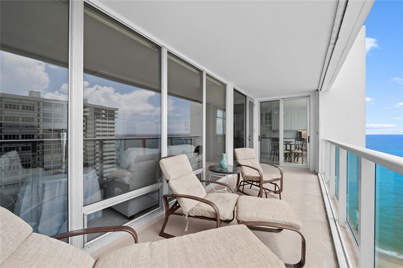Image 18 of 26 For 4300 Ocean Blvd  Ph J