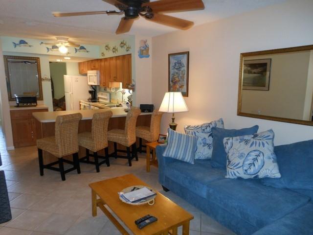 Image 7 of 21 For 104350 Overseas Hwy  B-403