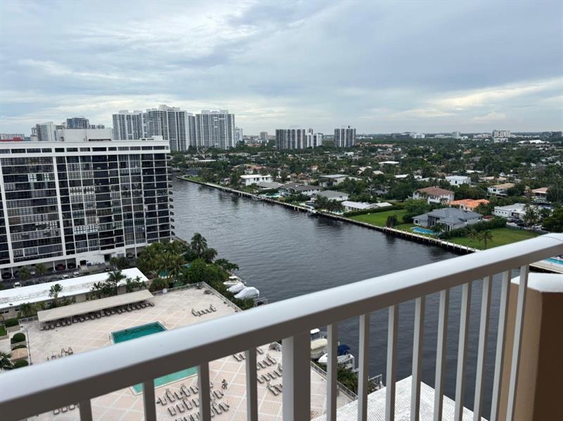 Details for 1965 Ocean Dr  16p, Hallandale Beach, FL 33009