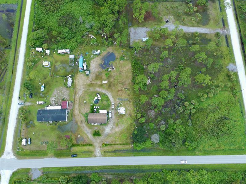 Image 7 of 47 For 612 Hunting Club Ave