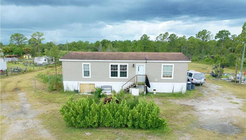 Image 9 of 47 For 612 Hunting Club Ave
