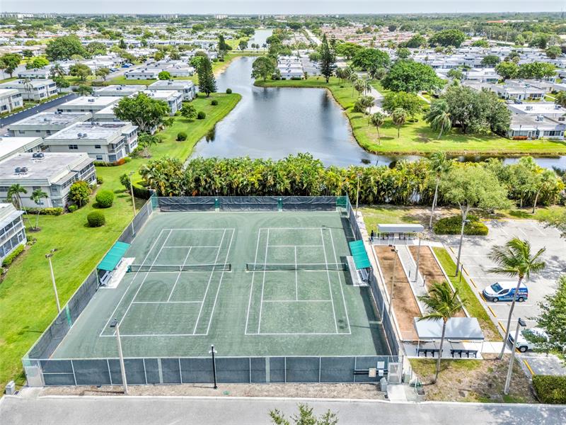 Image 33 of 37 For 293 Normandy G  