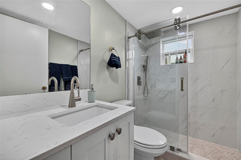 Image 9 of 37 For 293 Normandy G  