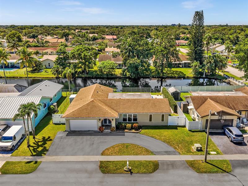 Image 66 of 74 For 10660 21st Ct