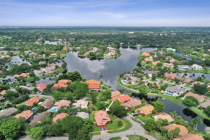 Details for 3440 Point Dr, Cooper City, FL 33026