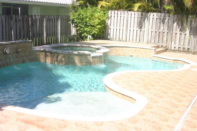 Image 24 of 26 For 7588 Parkside Lane