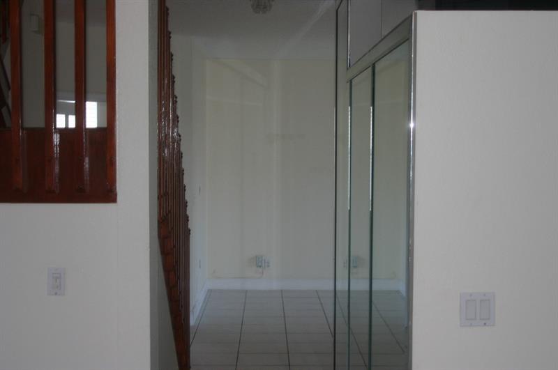 Image 7 of 26 For 7588 Parkside Lane