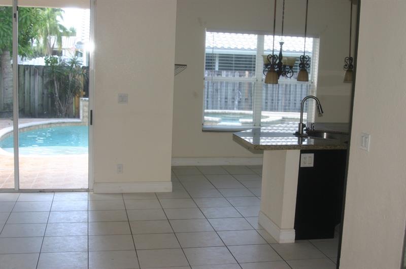 Image 9 of 26 For 7588 Parkside Lane