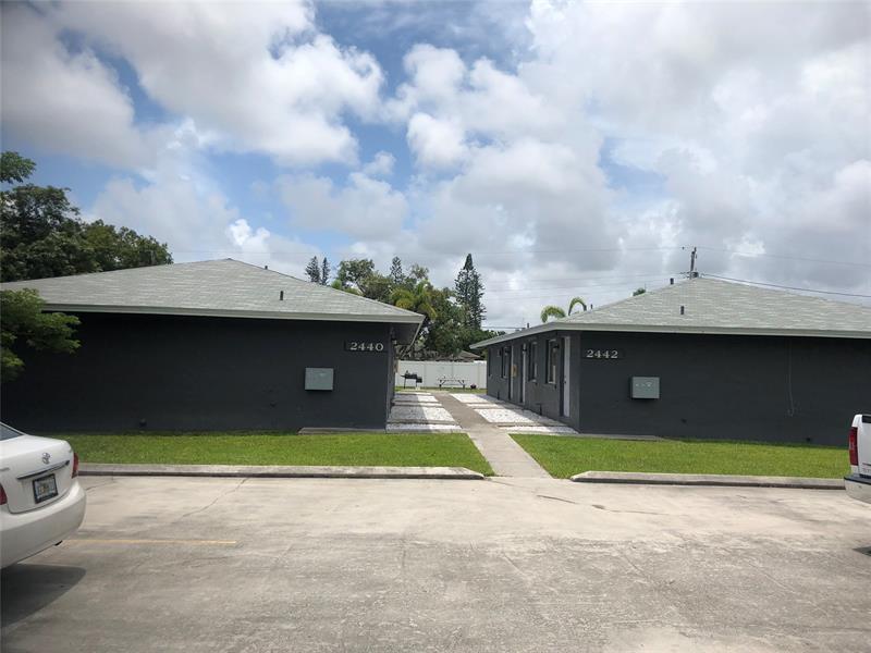 Details for 2440 Jackson St, Hollywood, FL 33020