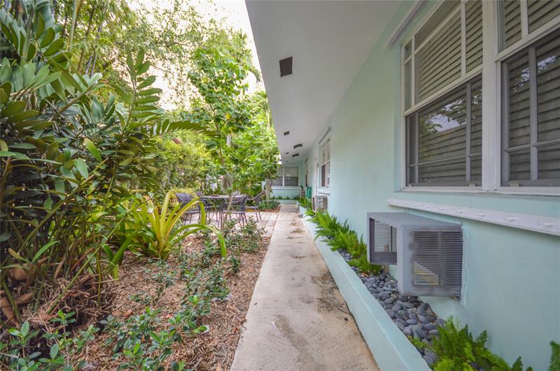 Image 11 of 11 For 1641 3rd Ct  1
