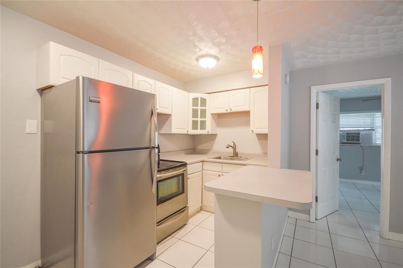 Image 4 of 11 For 1641 3rd Ct  1