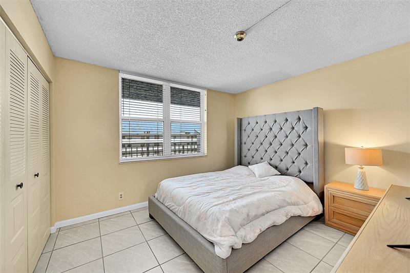 Image 22 of 26 For 7620 18th St  403