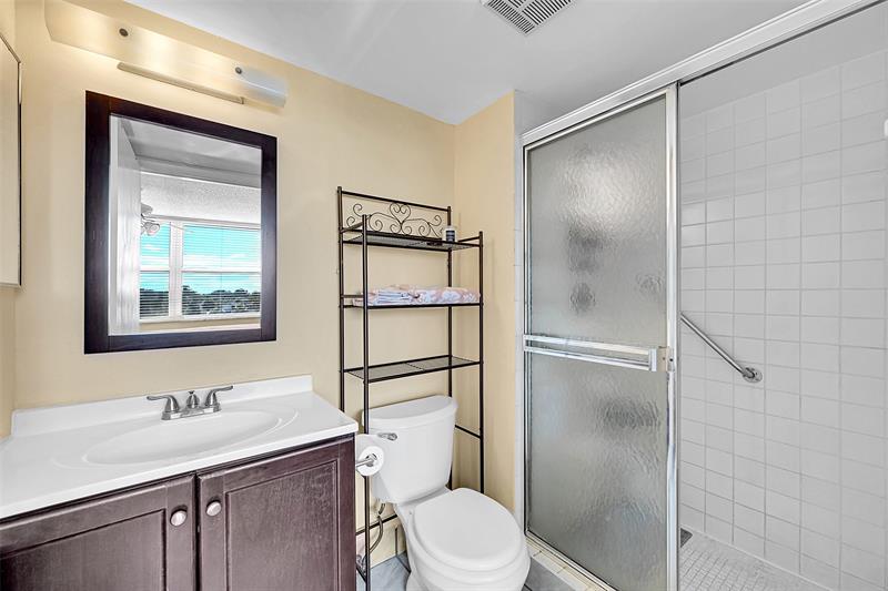 Image 24 of 26 For 7620 18th St  403