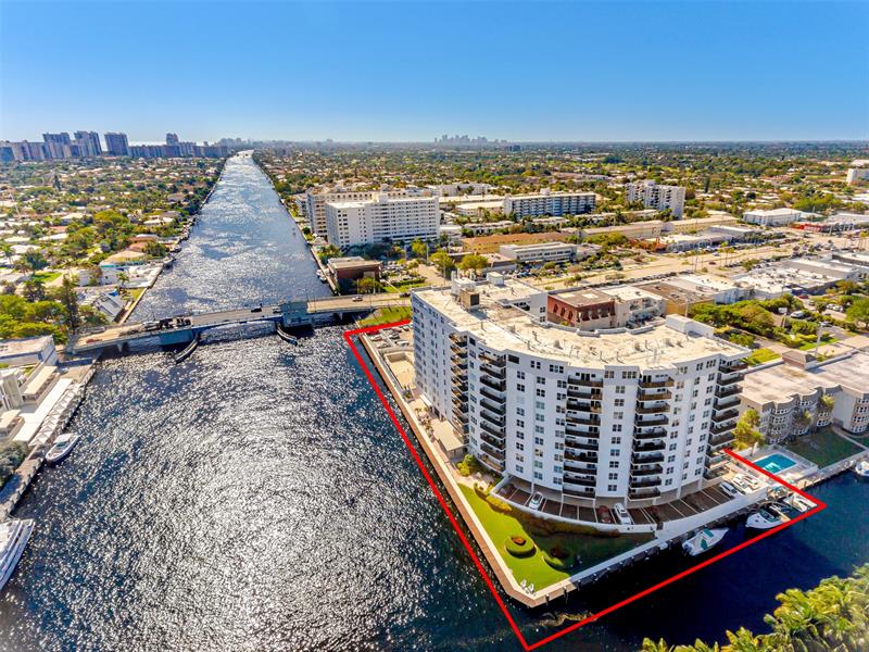 Image 51 of 52 For 5100 Dupont Blvd  6f