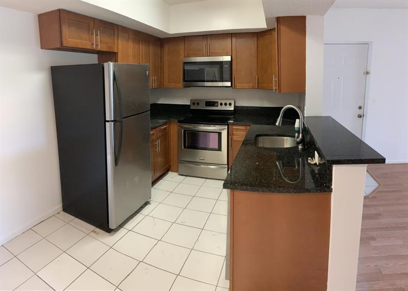 Image 6 of 13 For 5630 61st St  1301