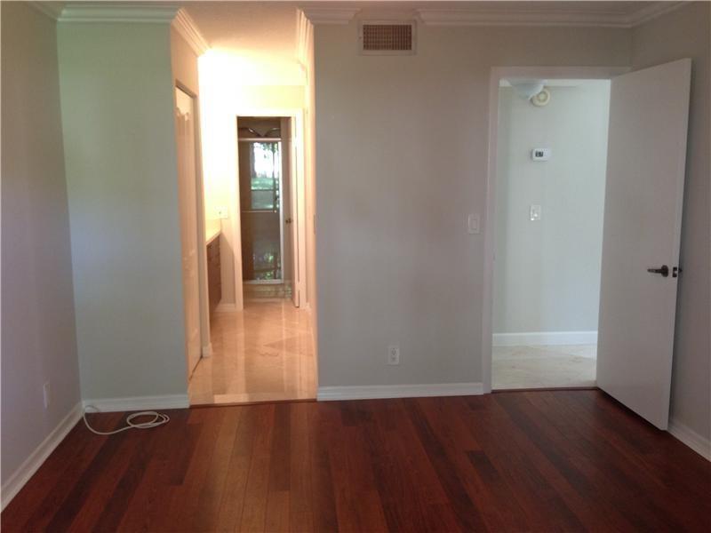 Image 8 of 10 For 1905 15th St  5