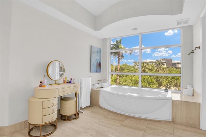 Image 19 of 40 For 3700 Ocean Blvd  206