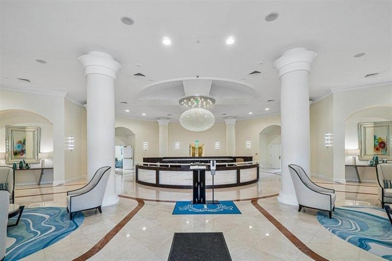 Image 7 of 40 For 3700 Ocean Blvd  206