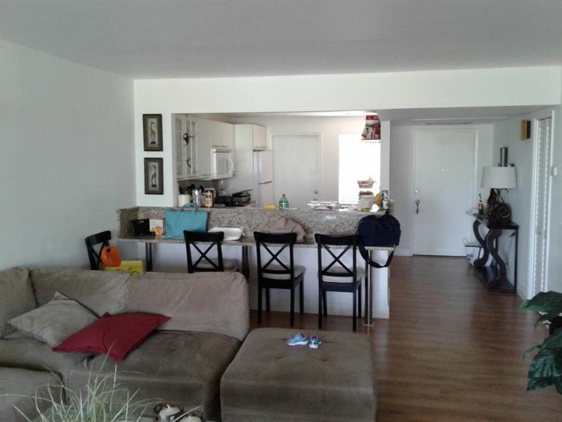 Image 9 of 15 For 3051 Palm Aire Dr