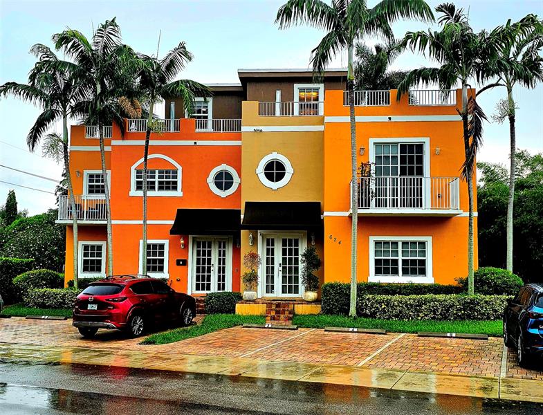 Listing Details for 624 29th Dr  D, Wilton Manors, FL 33334