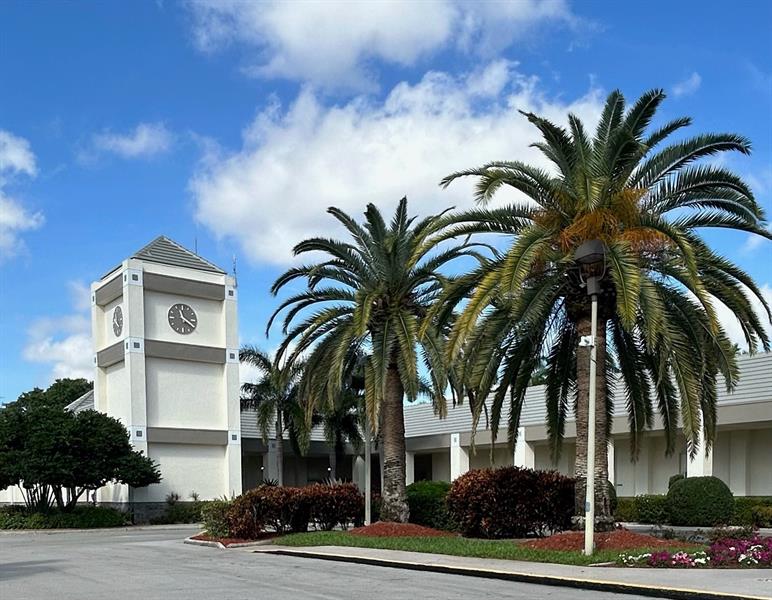 Image 4 of 7 For 1107 Bahama Bend  A1