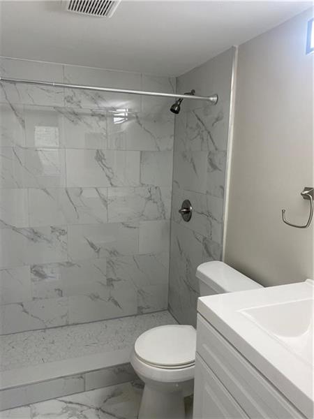 Image 13 of 27 For 8761 Shadow Wood Blvd  203