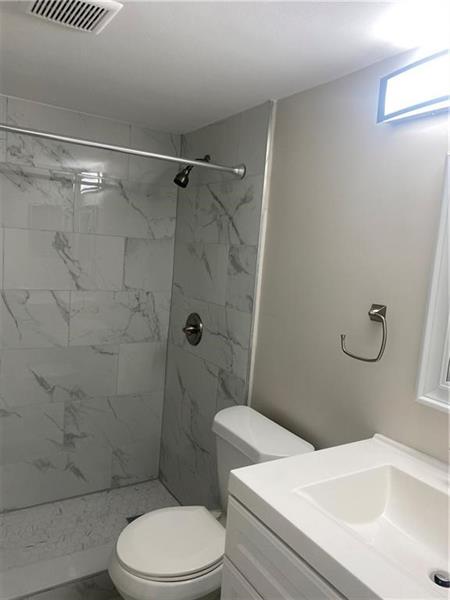 Image 14 of 27 For 8761 Shadow Wood Blvd  203