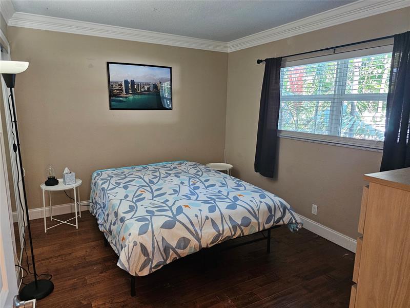 Image 32 of 46 For 1439 Ocean Blvd  211