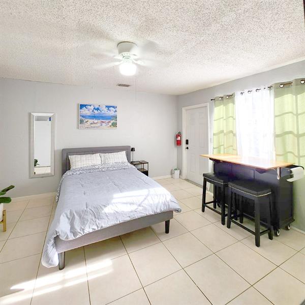 Image 12 of 15 For 324 22nd St  B